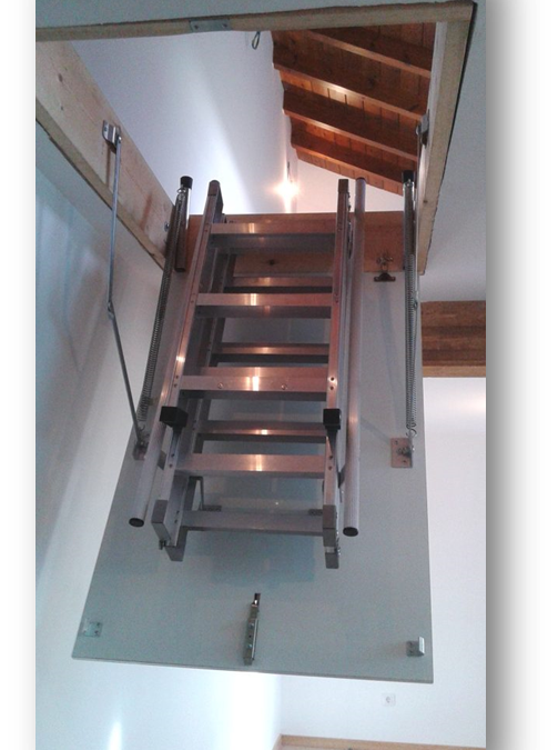 Escalera escamoteable