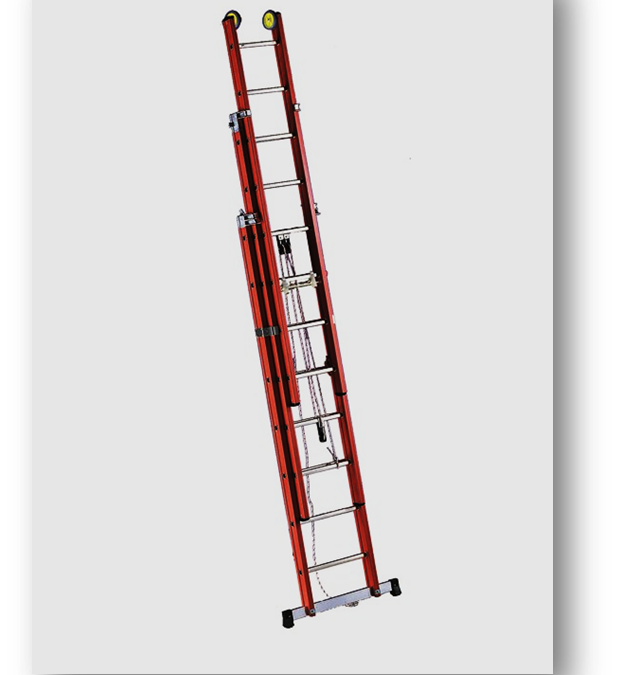 Escalera extensible de 3 tramos